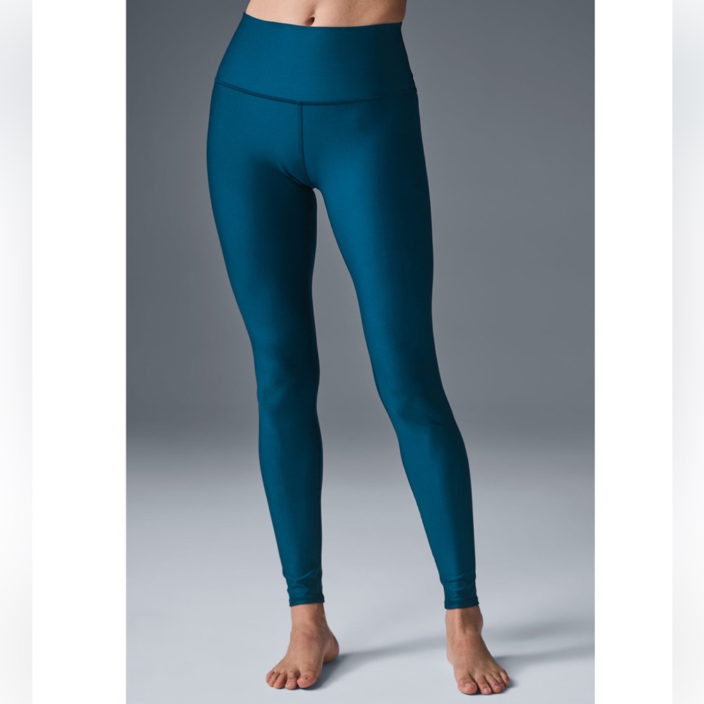 NWT Alo Yoga  High Waist Airlift Leggings in eclipse blue